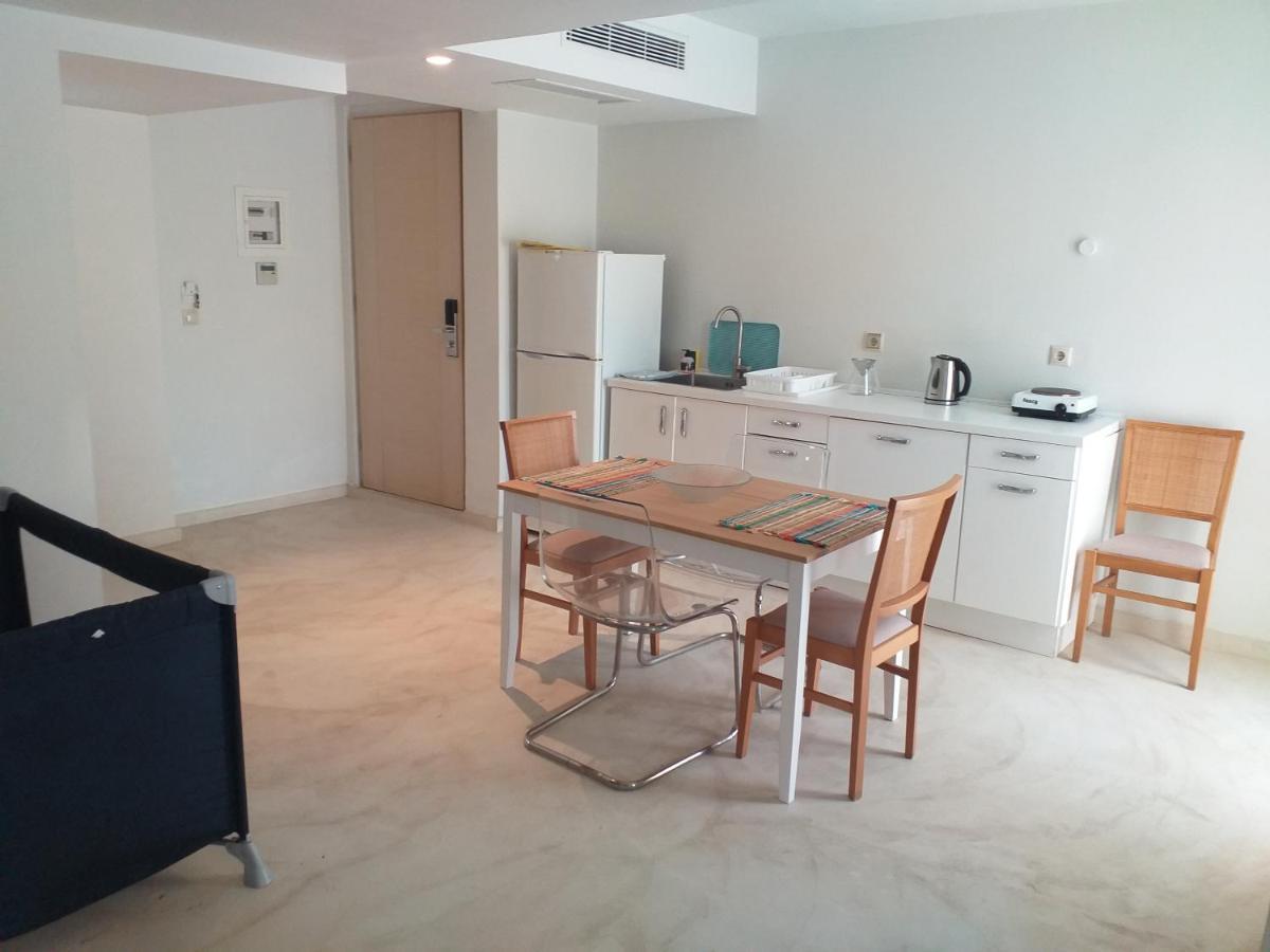 Aphrodite Samos Suites Marathókampos Extérieur photo