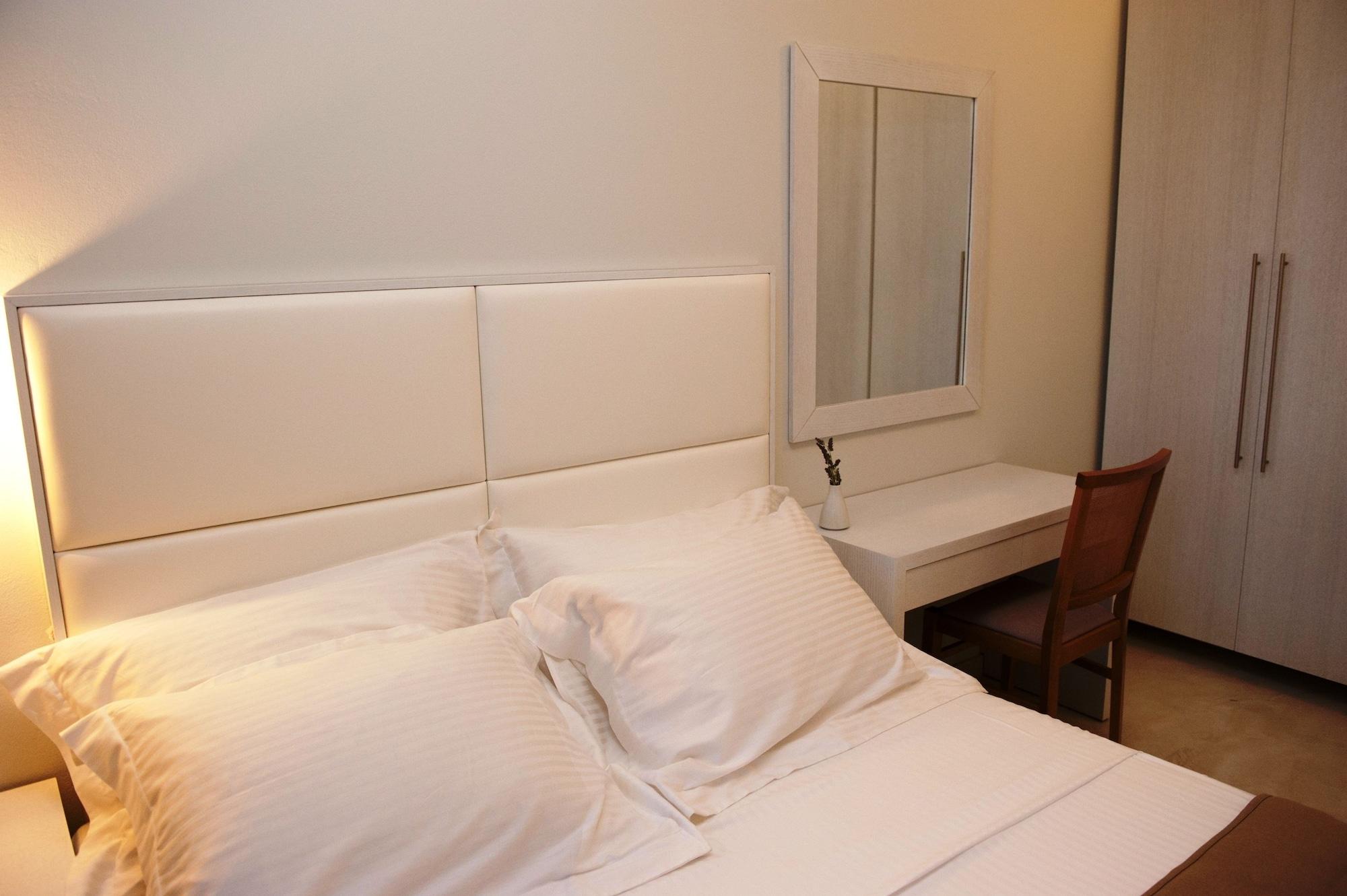 Aphrodite Samos Suites Marathókampos Extérieur photo