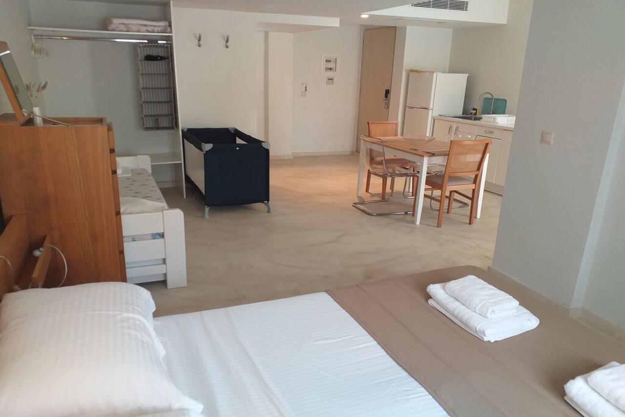 Aphrodite Samos Suites Marathókampos Extérieur photo