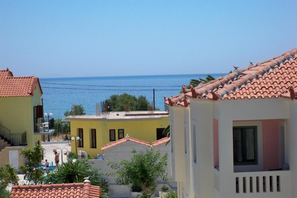Aphrodite Samos Suites Marathókampos Extérieur photo