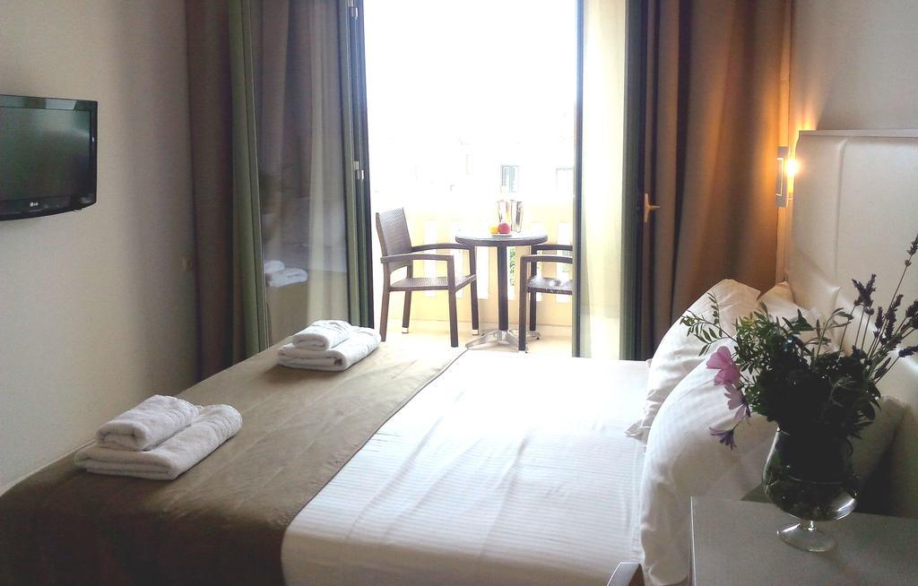 Aphrodite Samos Suites Marathókampos Extérieur photo