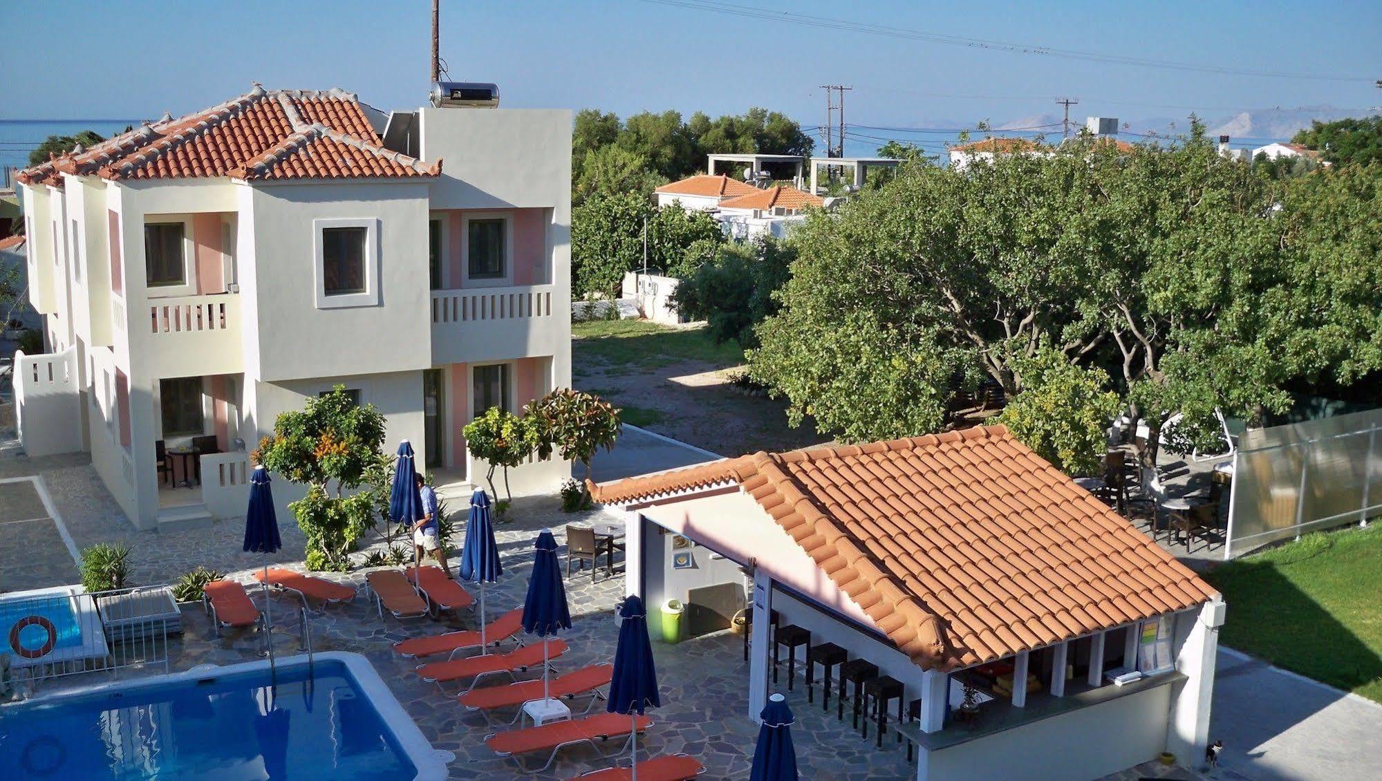 Aphrodite Samos Suites Marathókampos Extérieur photo