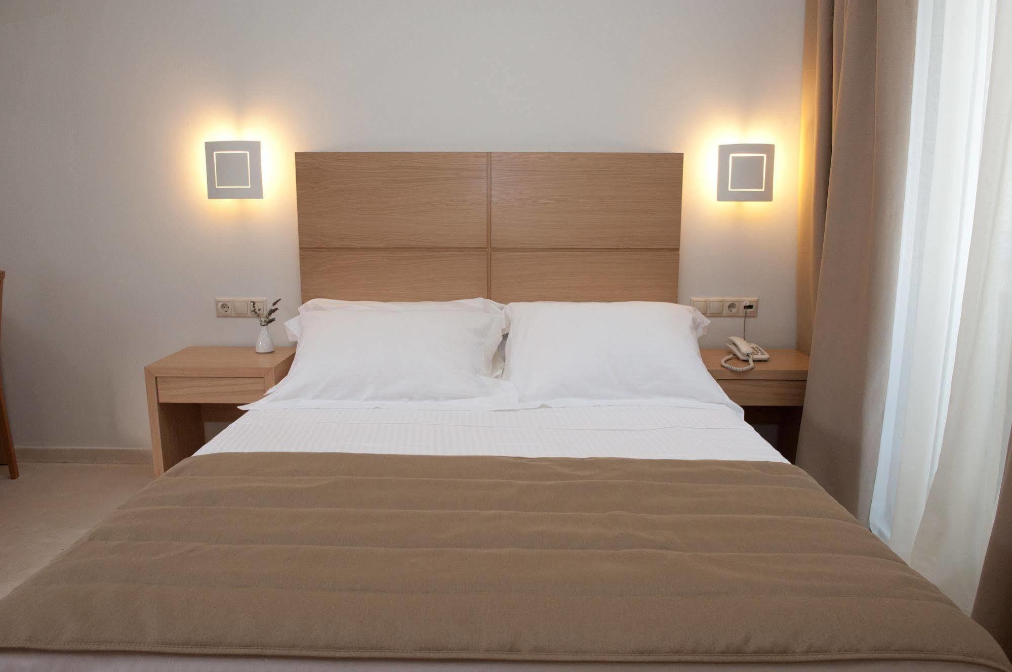 Aphrodite Samos Suites Marathókampos Extérieur photo